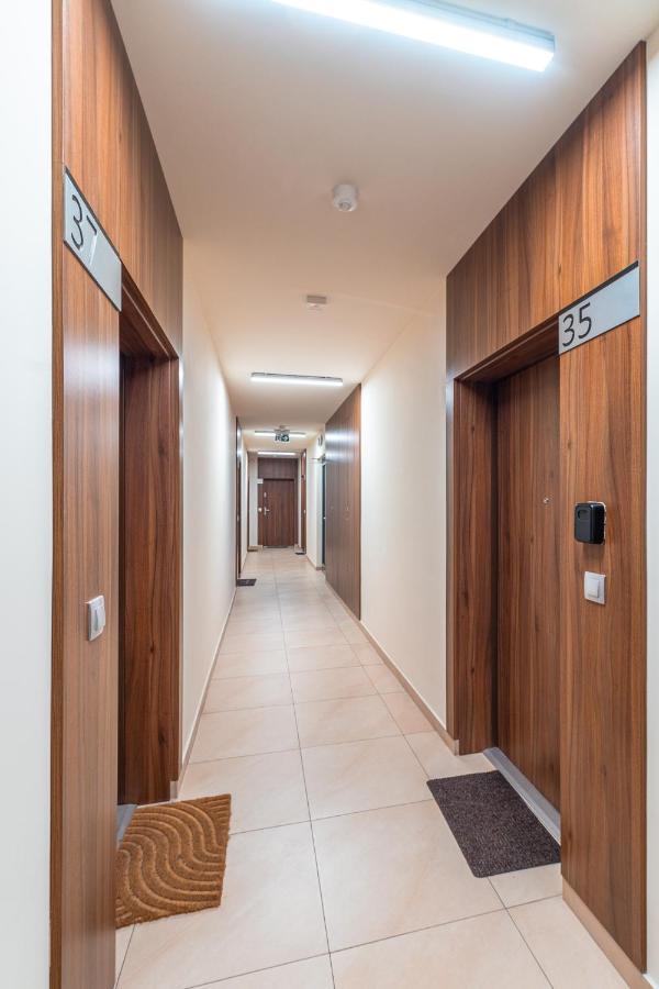 Wroclawska Comfort Apartment Krasków Εξωτερικό φωτογραφία