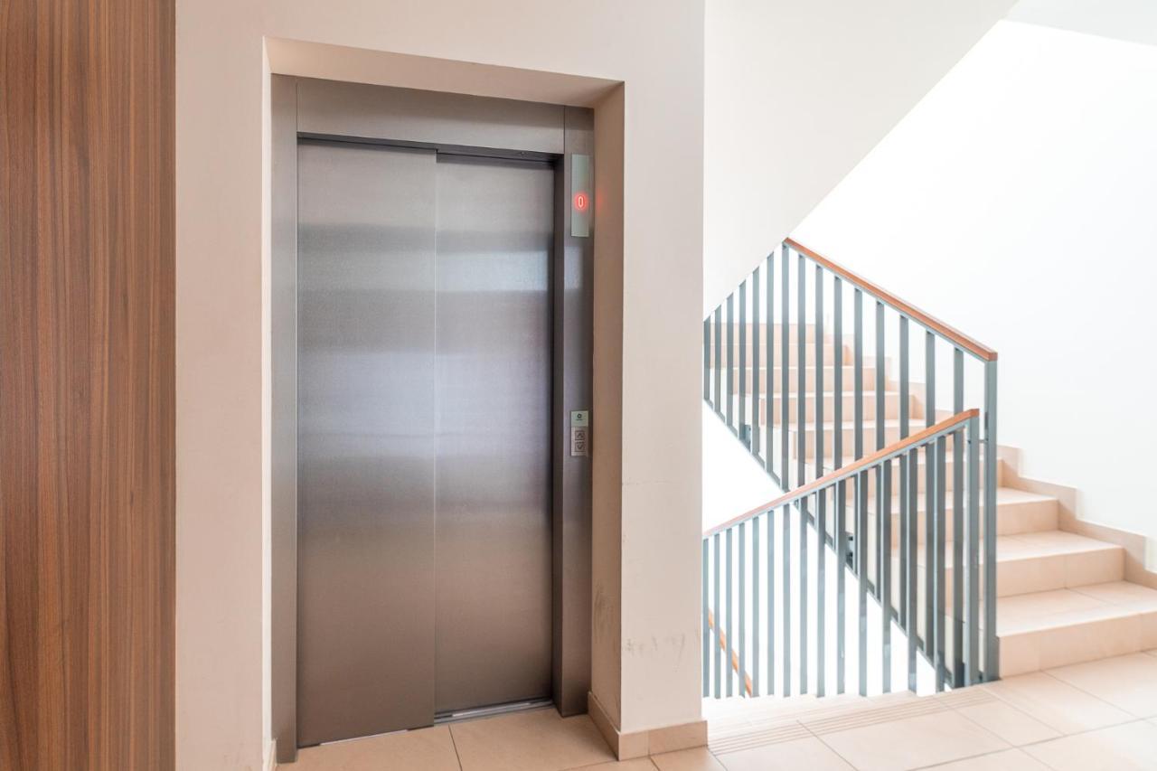 Wroclawska Comfort Apartment Krasków Εξωτερικό φωτογραφία