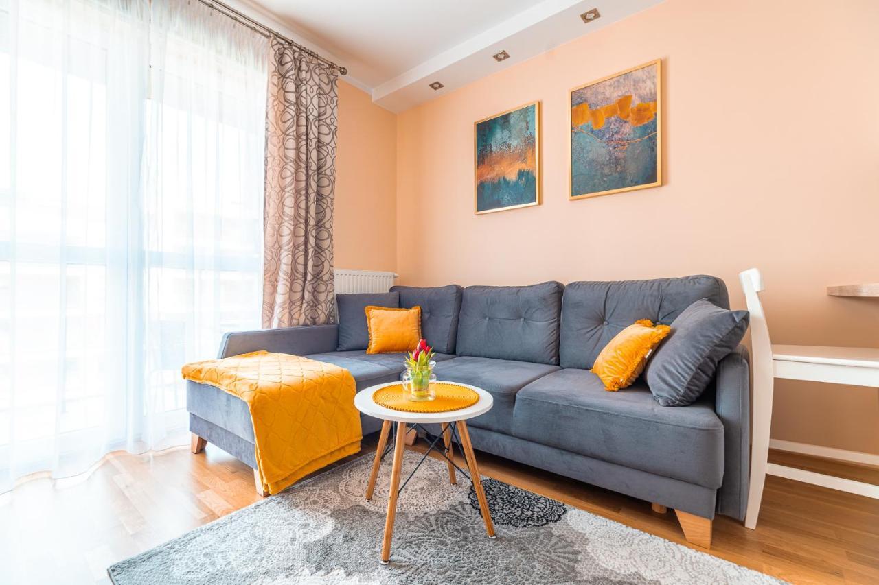 Wroclawska Comfort Apartment Krasków Εξωτερικό φωτογραφία